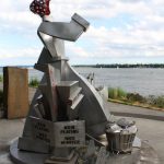 Vancouver Waterfront_sculpture2
