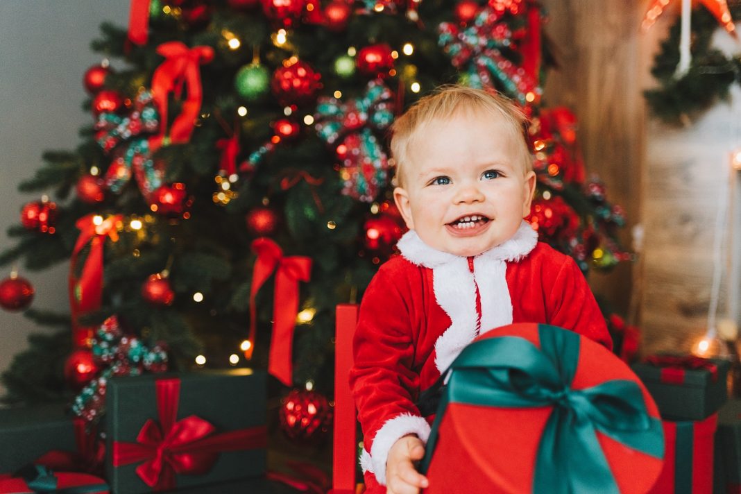 presents in Tri-Cities